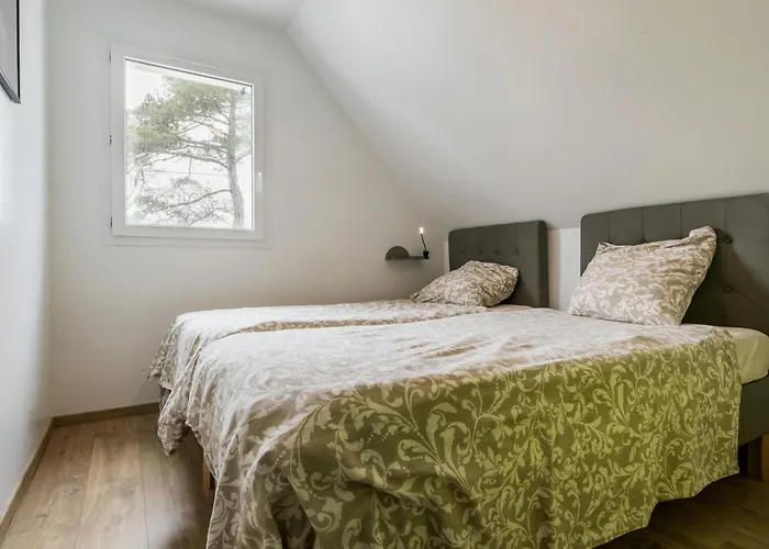 Maison Recente A 200 M De La Avec Jardin Clos, Terrasse, Velos Et Wifi A - Fr-1-306-1265